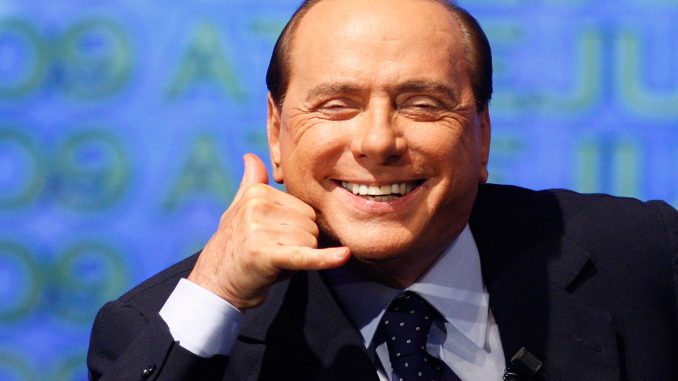 Berlusconi chiama...